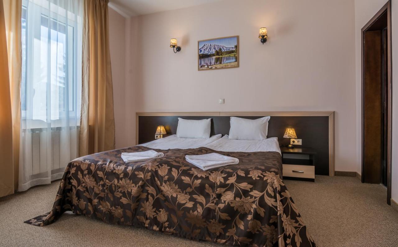 Hotel Royal Borovets Bagian luar foto