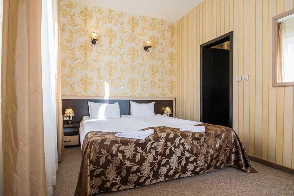 Hotel Royal Borovets Bagian luar foto