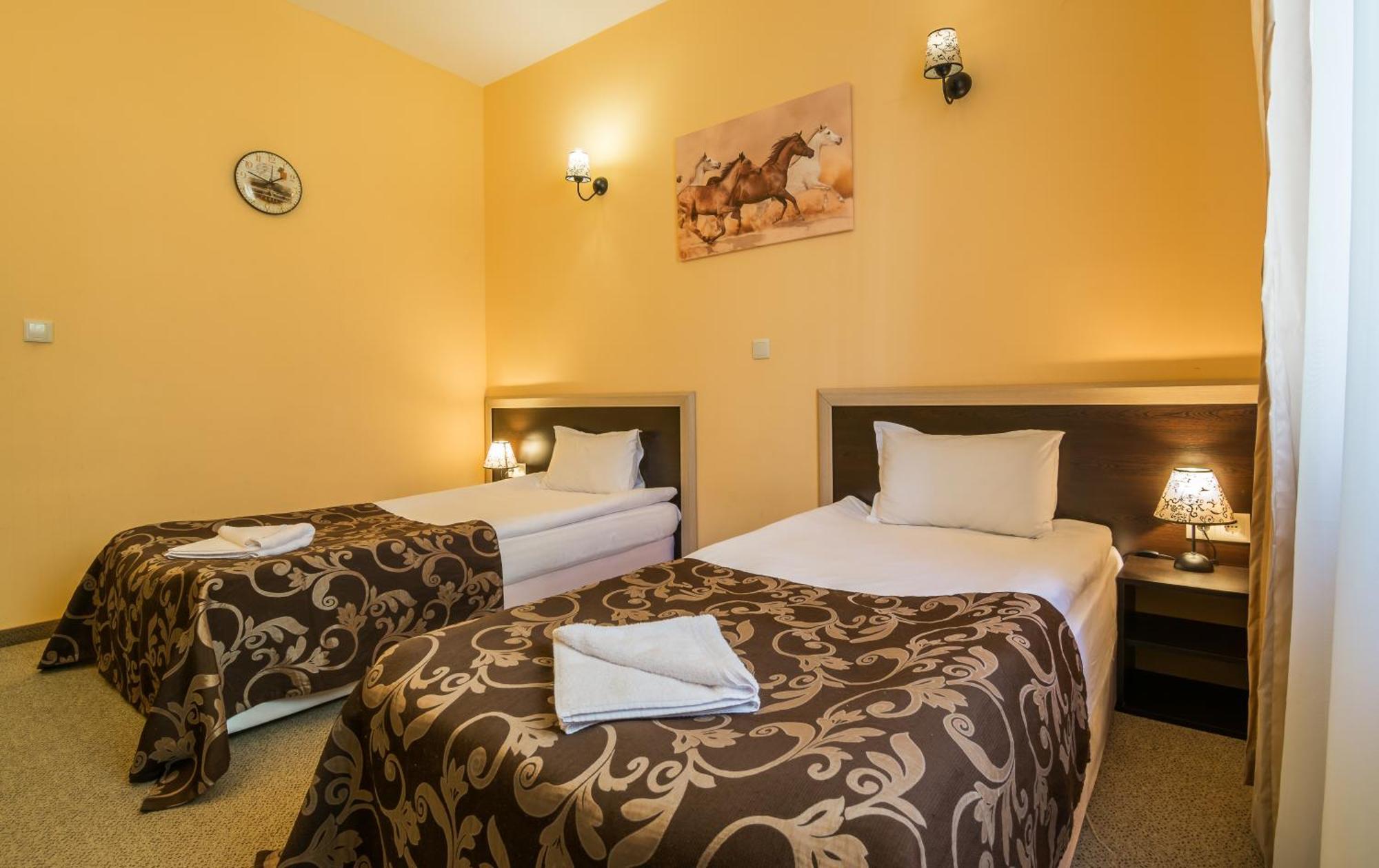 Hotel Royal Borovets Bagian luar foto